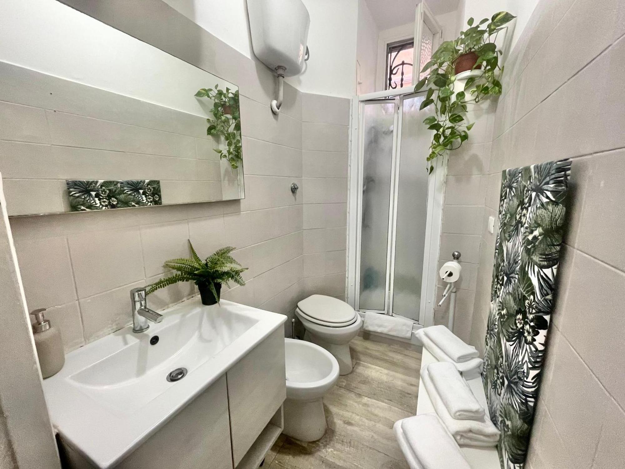 Volupta' S House In Manzoni - Colosseo Apartment Rom